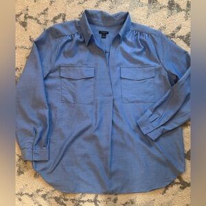 Ann Taylor XLP Camp Shirt. Poly Blend. Polished Denim Blue.